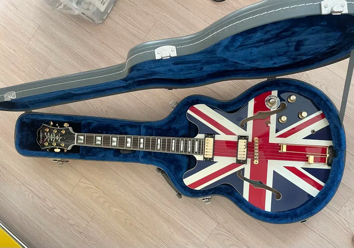 エピフォンシェラトンユニオンジャック